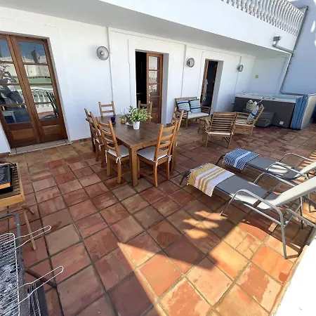 Gorgeous Sea View Apartamento